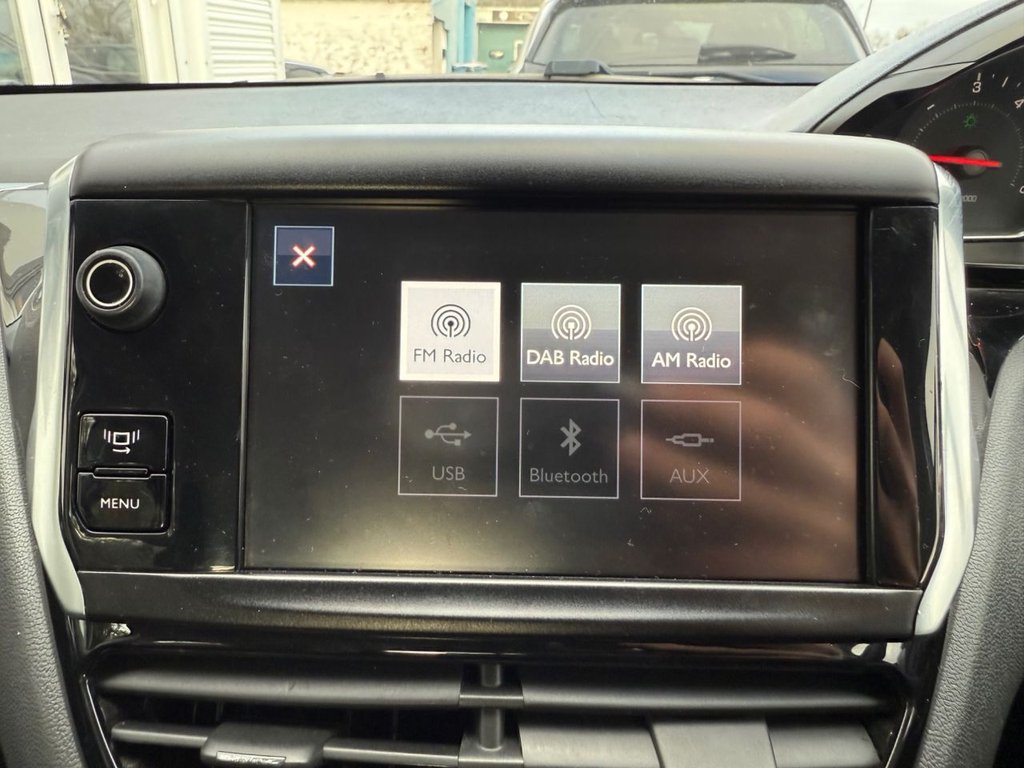 Used Peugeot 208 2012 for sale - 77048959: Photo 17