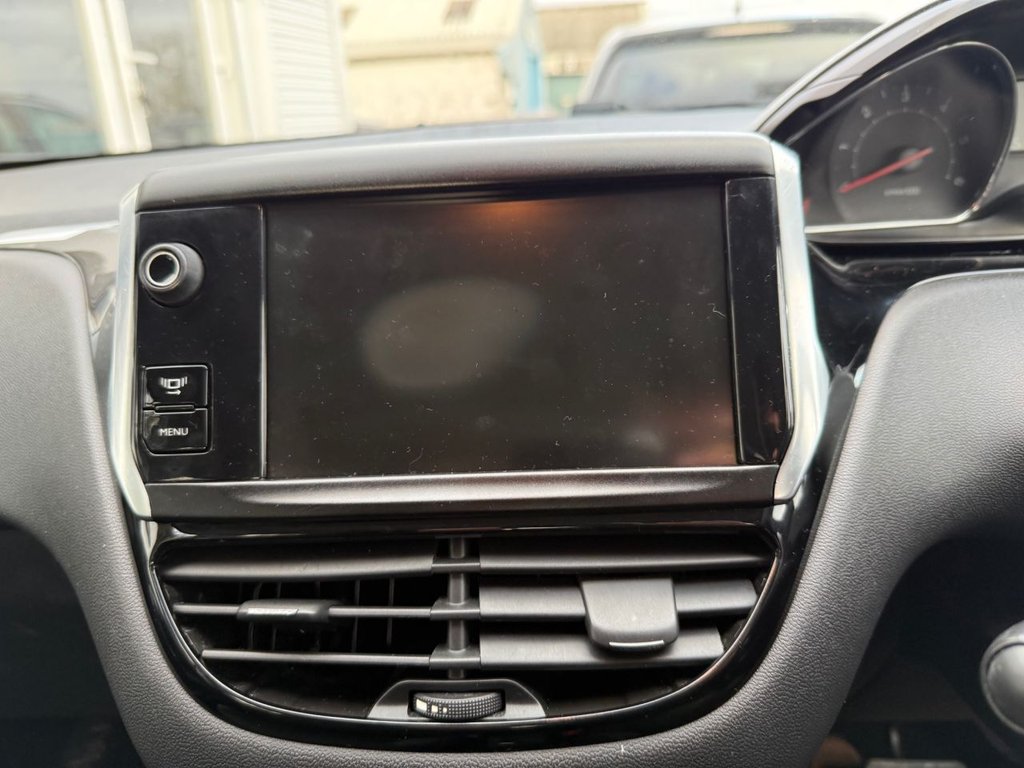 Used Peugeot 208 2012 for sale - 77048959: Photo 20