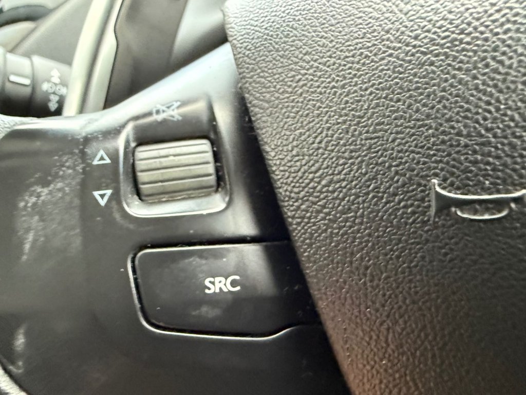 Used Peugeot 208 2012 for sale - 77048959: Photo 22