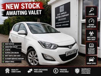 Used Hyundai i20 2014 for sale - 79166441: Photo