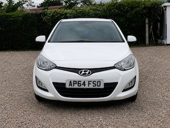 Used Hyundai i20 2014 for sale - 79166441: Photo
