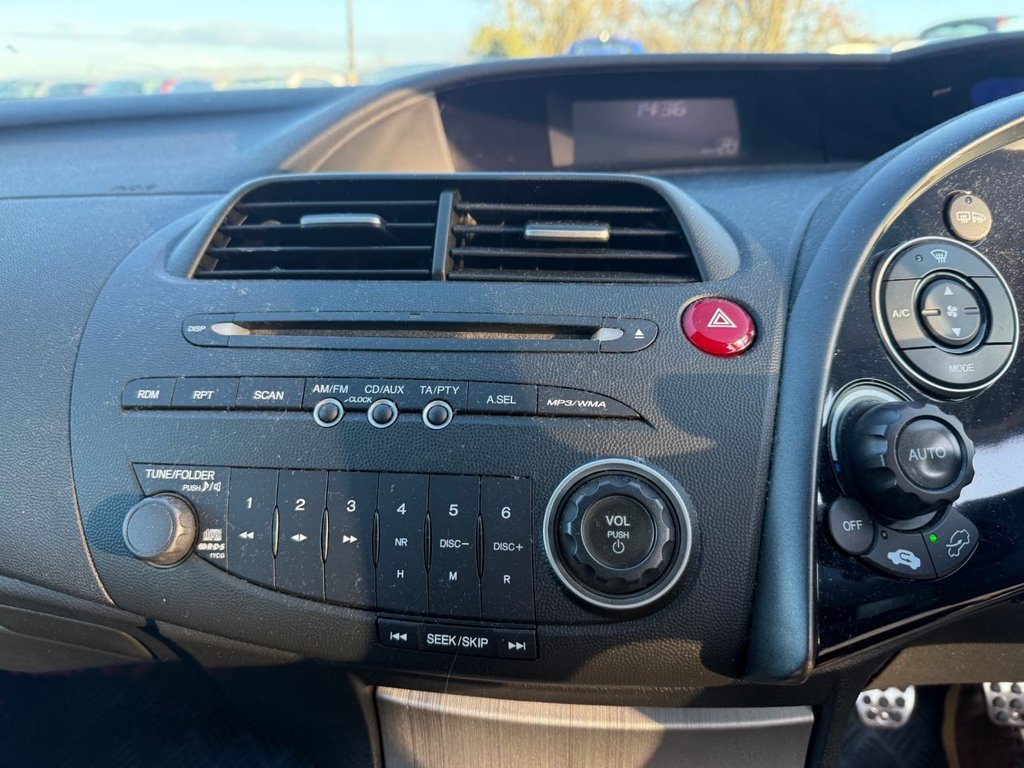 Used Honda Civic 2007 for sale - 77360217: Photo 16