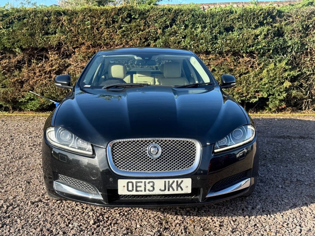 Used Jaguar XF 2013 for sale - 76570396: Photo 3
