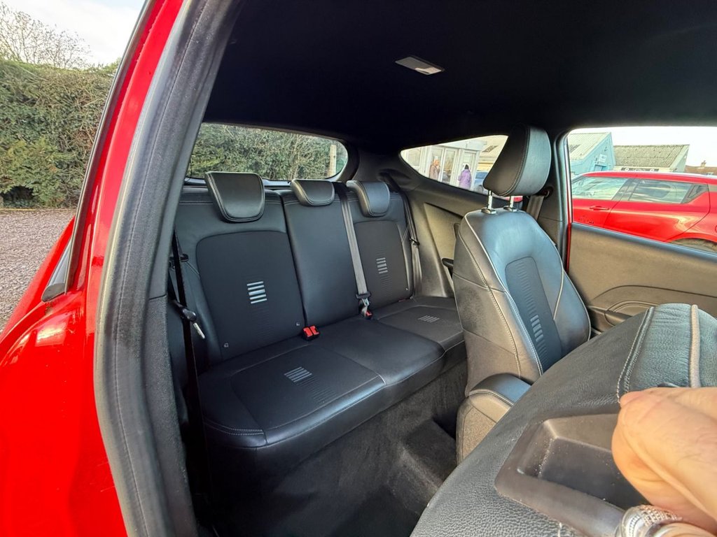 Used Ford Fiesta 2017 for sale - 77122193: Photo 14