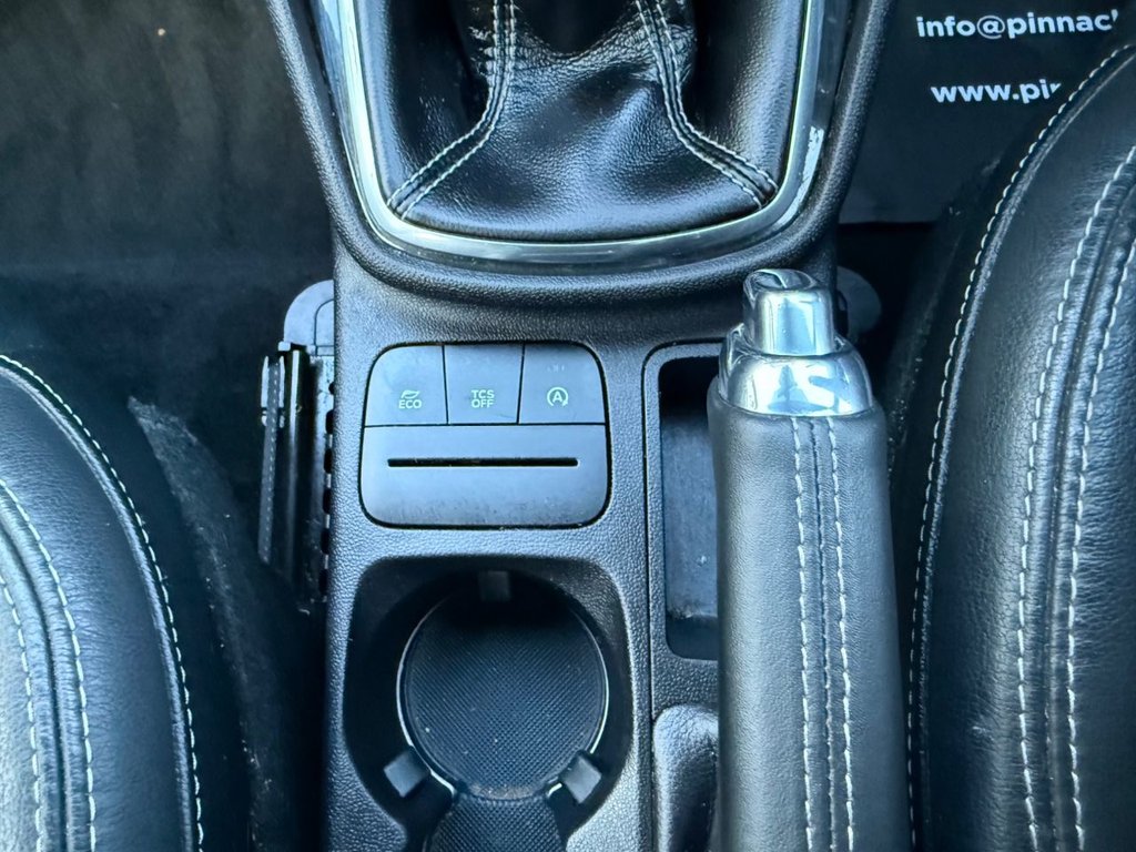 Used Ford Fiesta 2017 for sale - 77122193: Photo 24