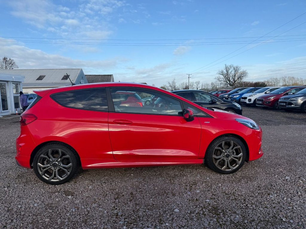 Used Ford Fiesta 2017 for sale - 77122193: Photo 8