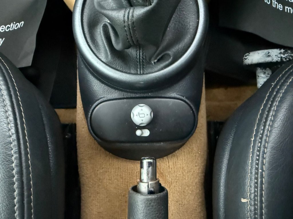 Used MINI Hatch 2004 for sale - 76470054: Photo 16