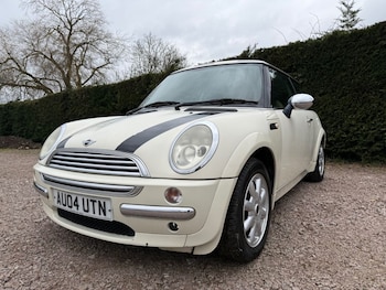 Used MINI Hatch 2004 for sale - 76470054: Photo