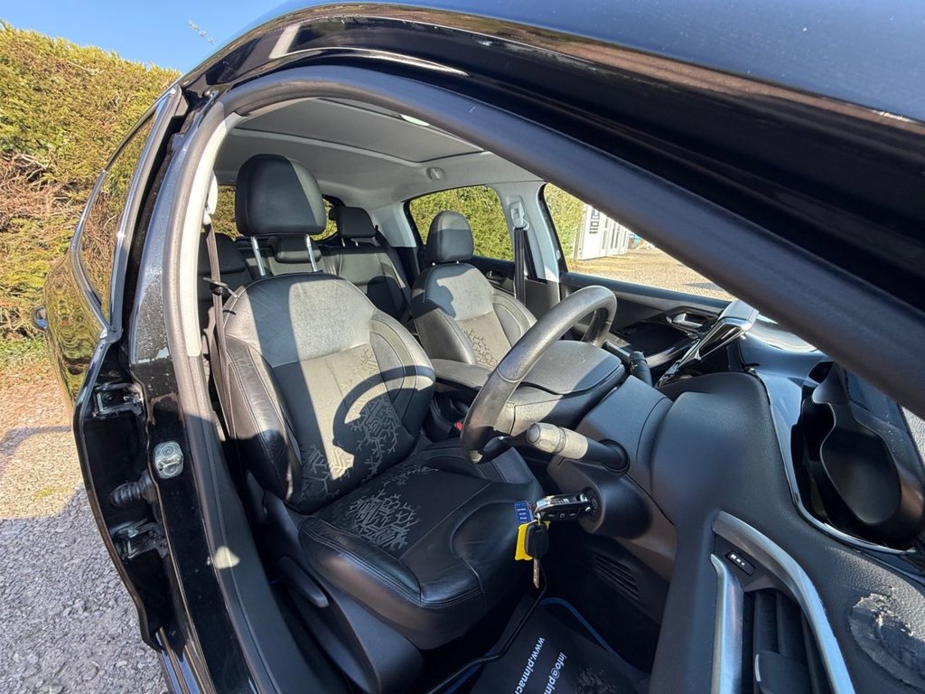 Used Peugeot 208 2012 for sale - 76469982: Photo 12