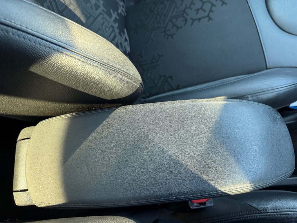 Used Peugeot 208 2012 for sale - 76469982: Photo 28