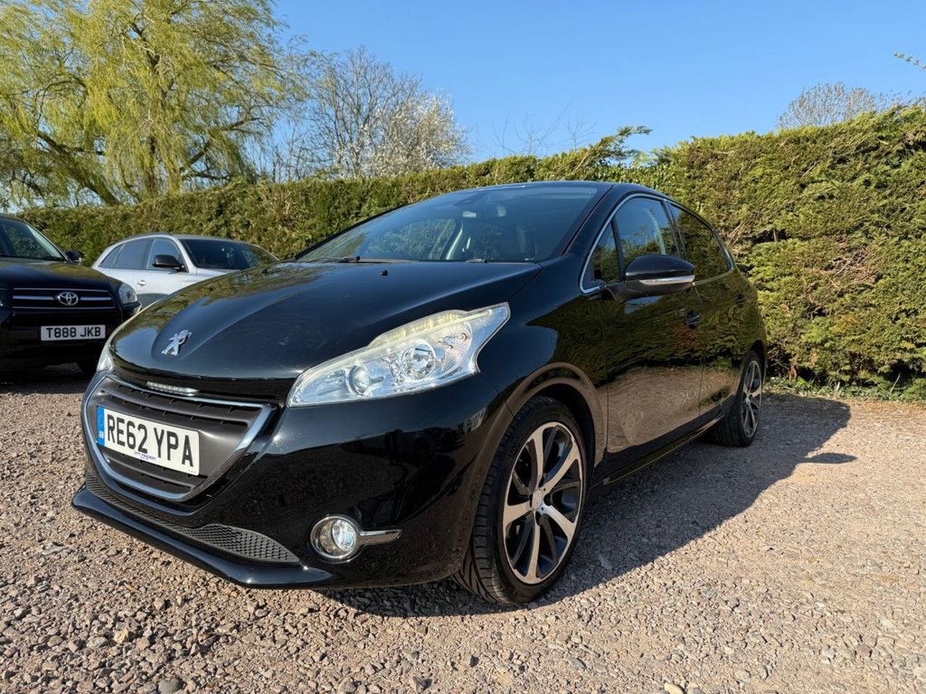 Used Peugeot 208 2012 for sale - 76469982: Photo 4