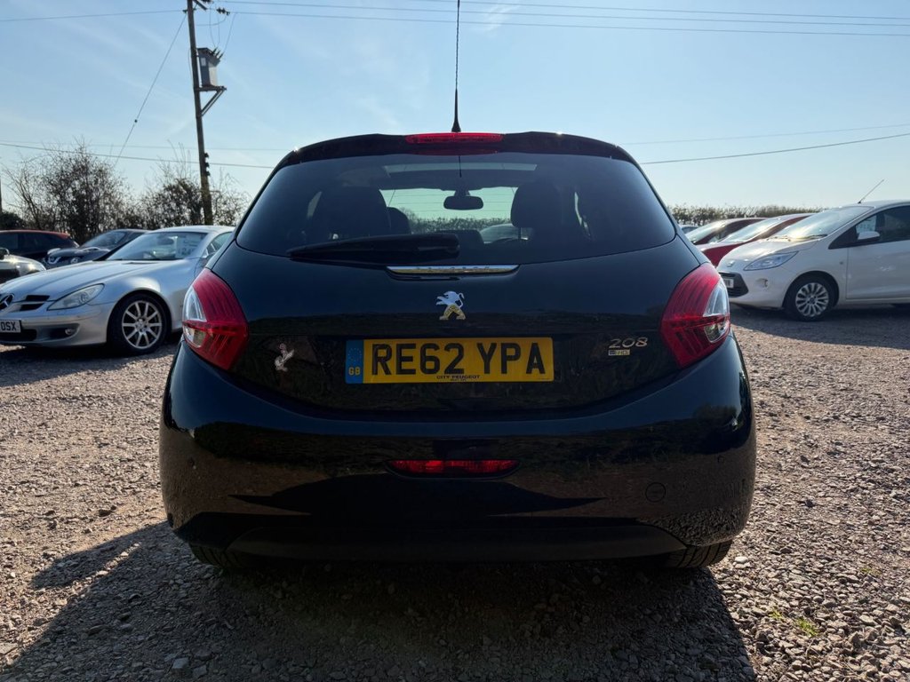 Used Peugeot 208 2012 for sale - 76469982: Photo 6