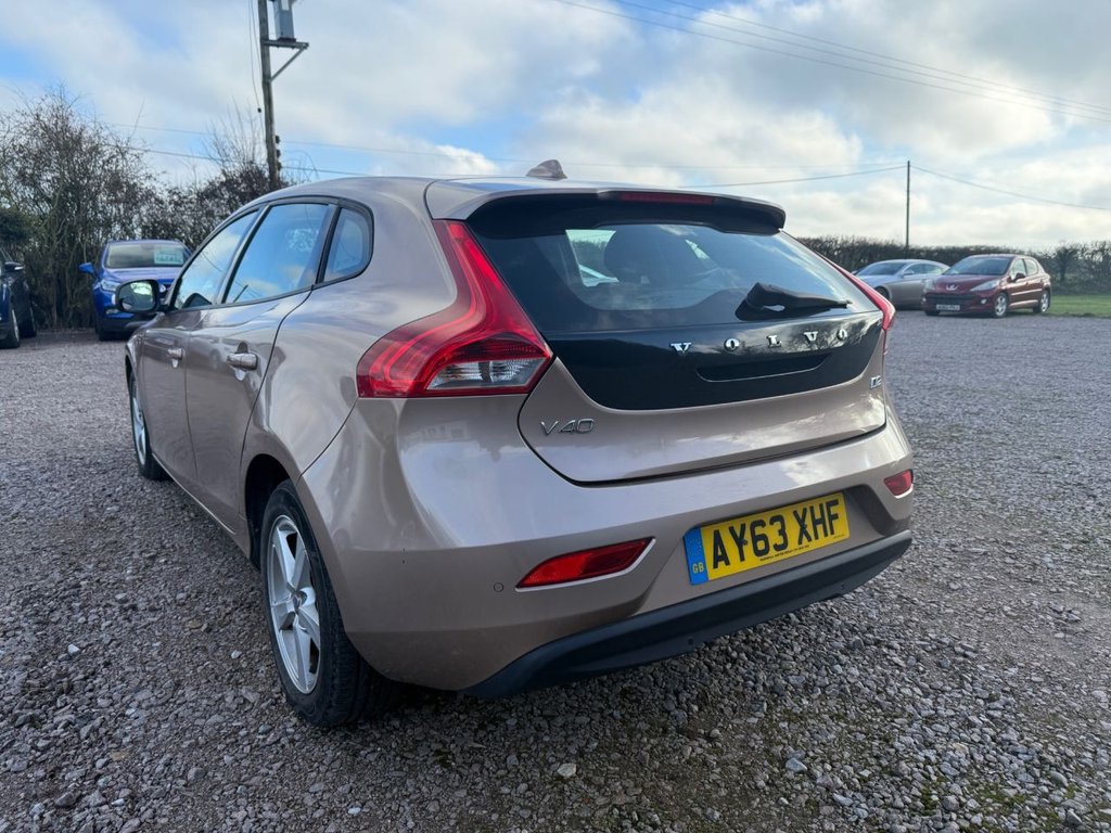 Used Volvo V40 2013 for sale - 77437154: Photo 7