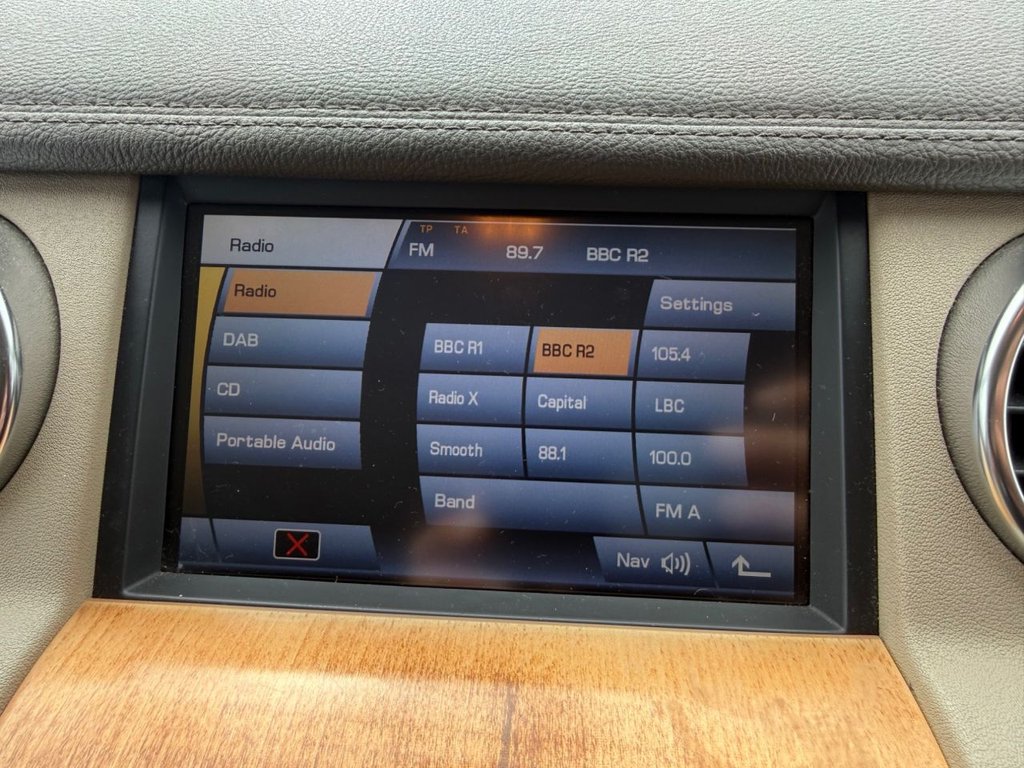 Used Land Rover Discovery 4 2010 for sale - 78097193: Photo 25