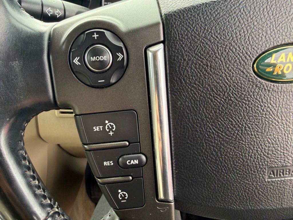 Used Land Rover Discovery 4 2010 for sale - 78097193: Photo 28