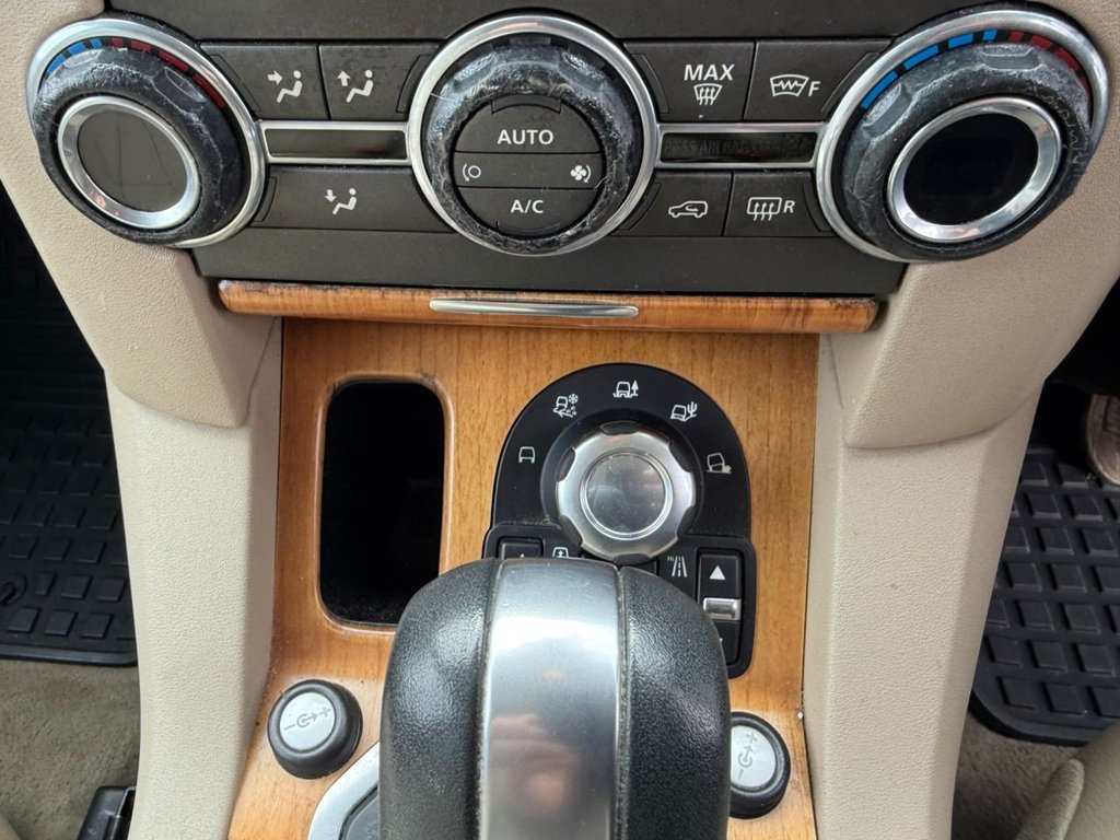 Used Land Rover Discovery 4 2010 for sale - 78097193: Photo 30