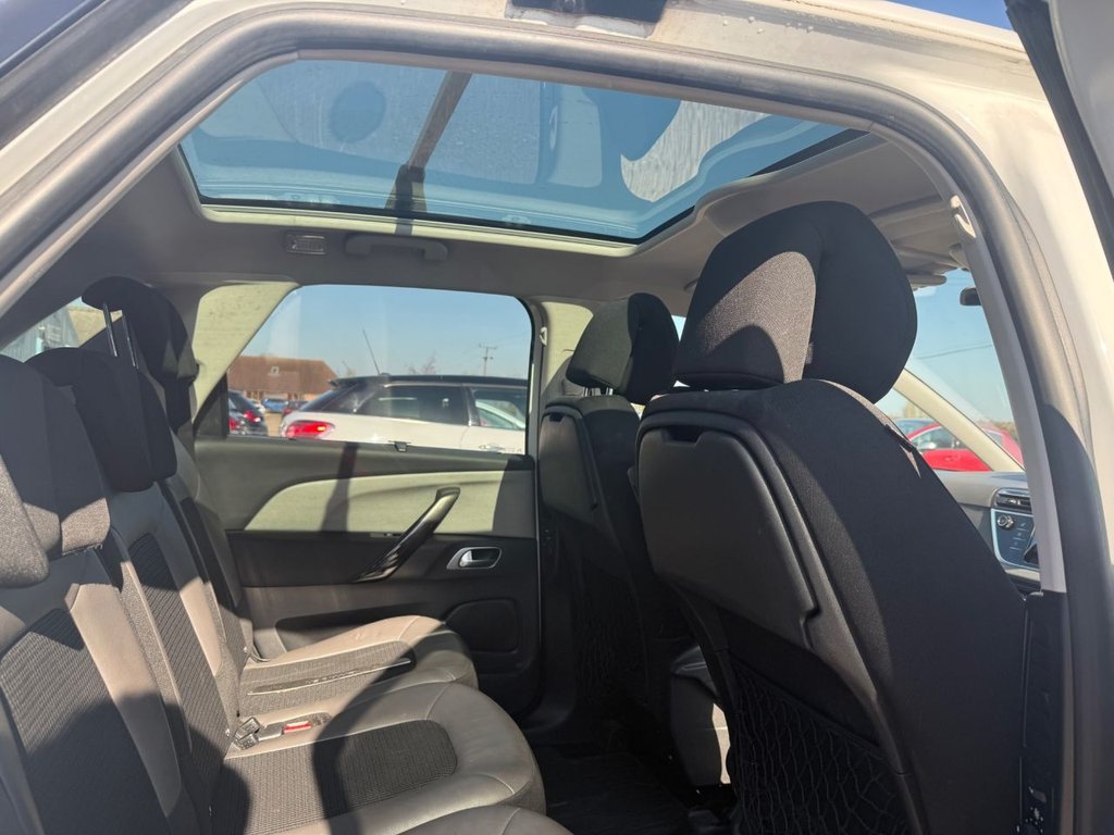 Used Citroen C4 Picasso 2013 for sale - 77765340: Photo 12