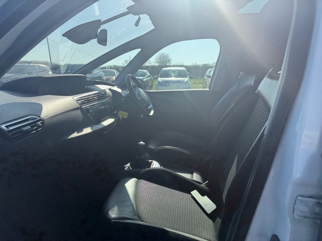 Used Citroen C4 Picasso 2013 for sale - 77765340: Photo 13