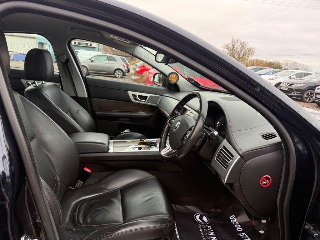 Used Jaguar XF 2011 for sale - 76923121: Photo 10
