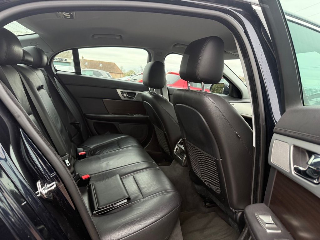 Used Jaguar XF 2011 for sale - 76923121: Photo 13