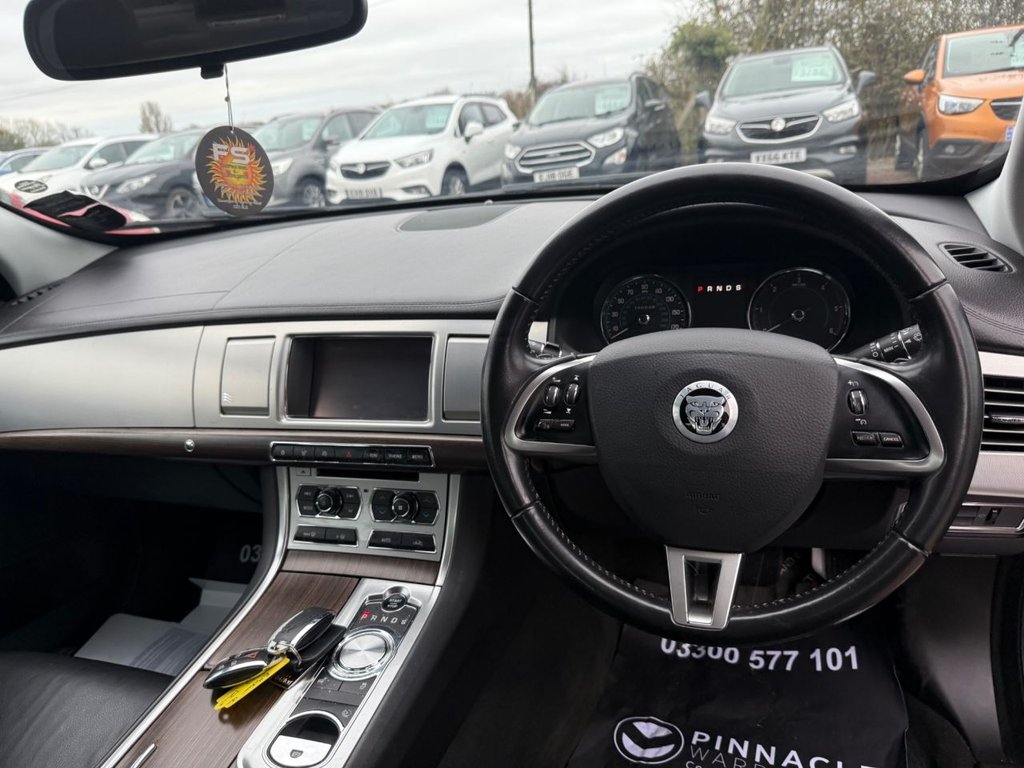 Used Jaguar XF 2011 for sale - 76923121: Photo 16
