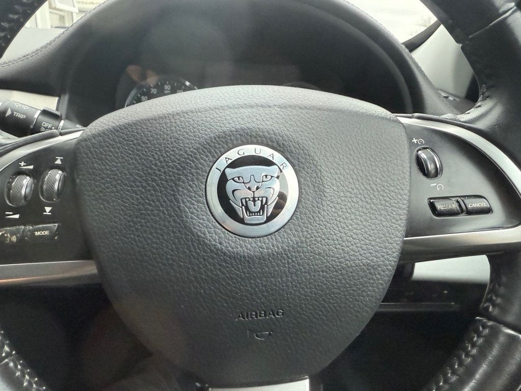 Used Jaguar XF 2011 for sale - 76923121: Photo 19