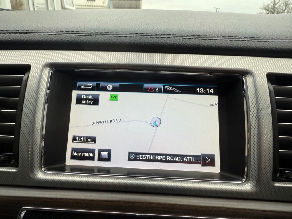 Used Jaguar XF 2011 for sale - 76923121: Photo 22