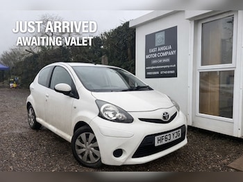 2013 (63) - 1.0 VVT-i Move 5dr MMT