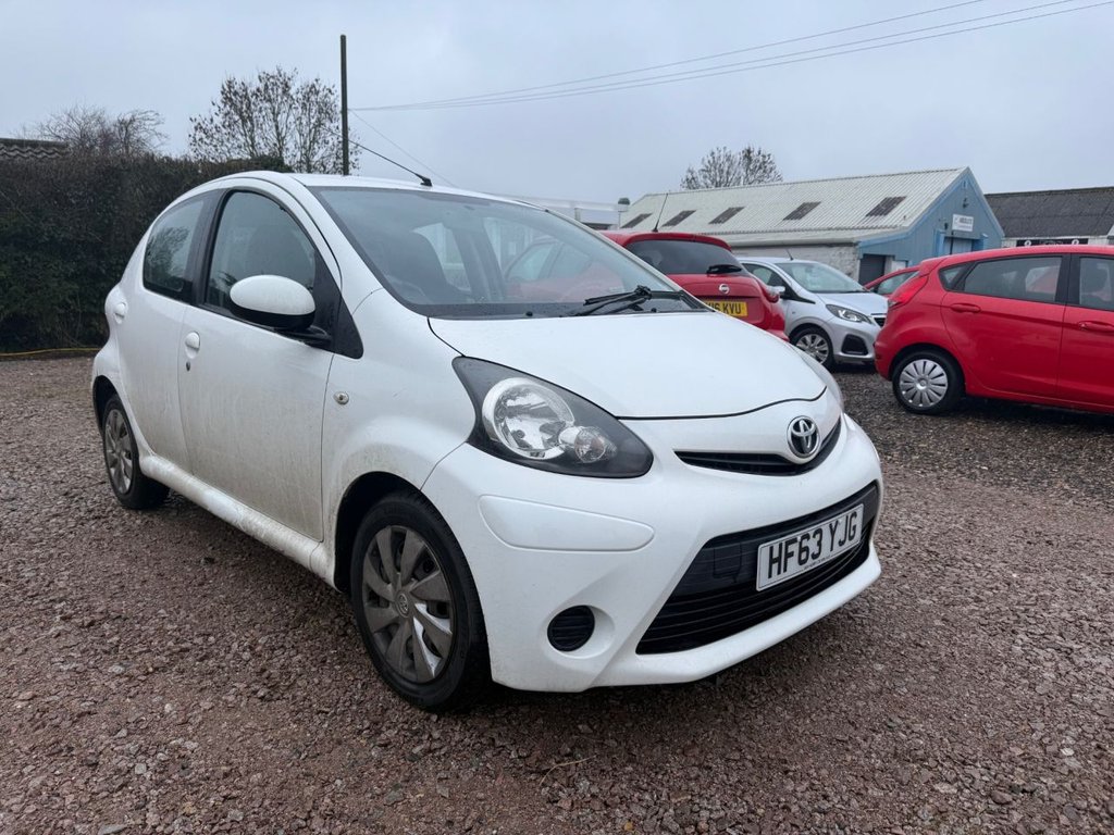 Used Toyota AYGO 2013 for sale - 77388782: Photo 2