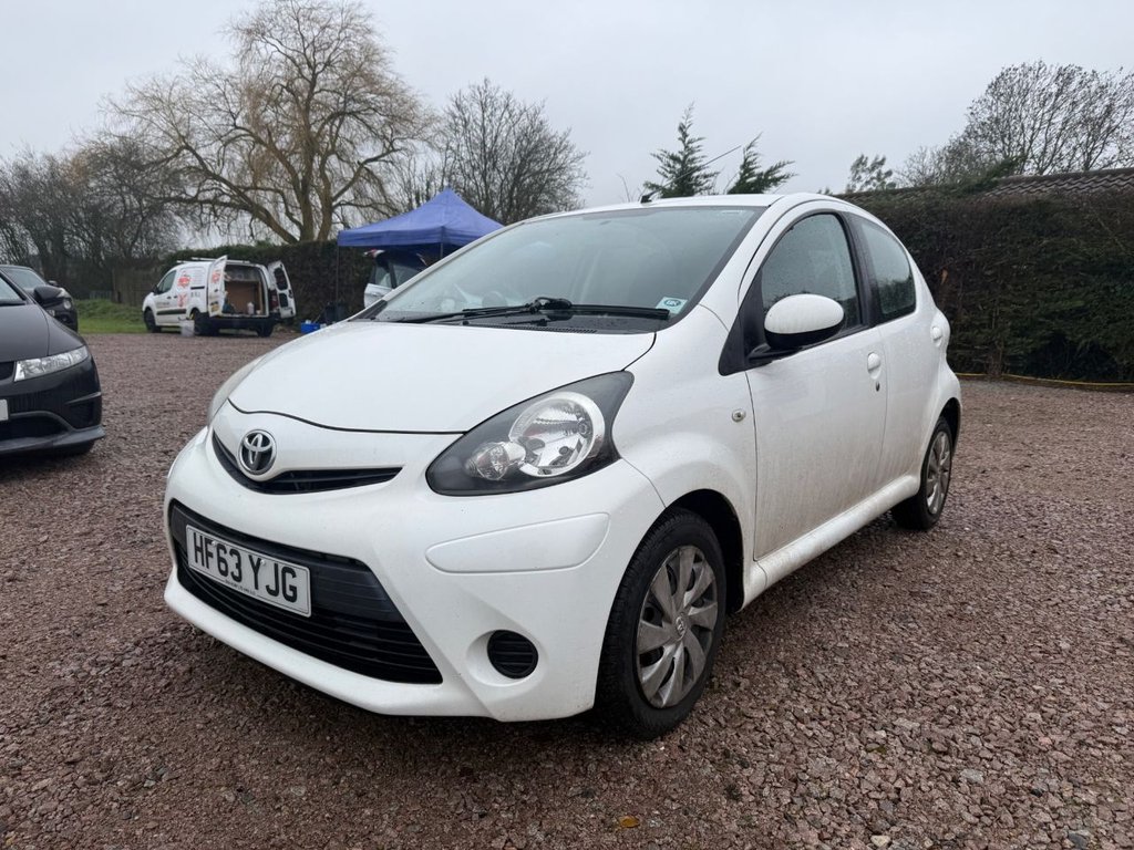 Used Toyota AYGO 2013 for sale - 77388782: Photo 3