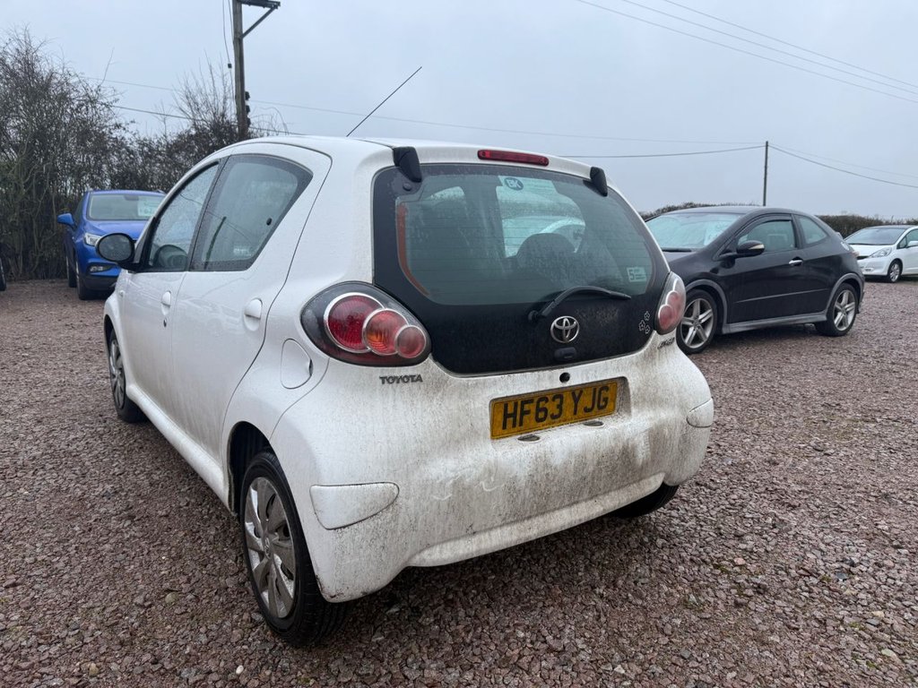 Used Toyota AYGO 2013 for sale - 77388782: Photo 6