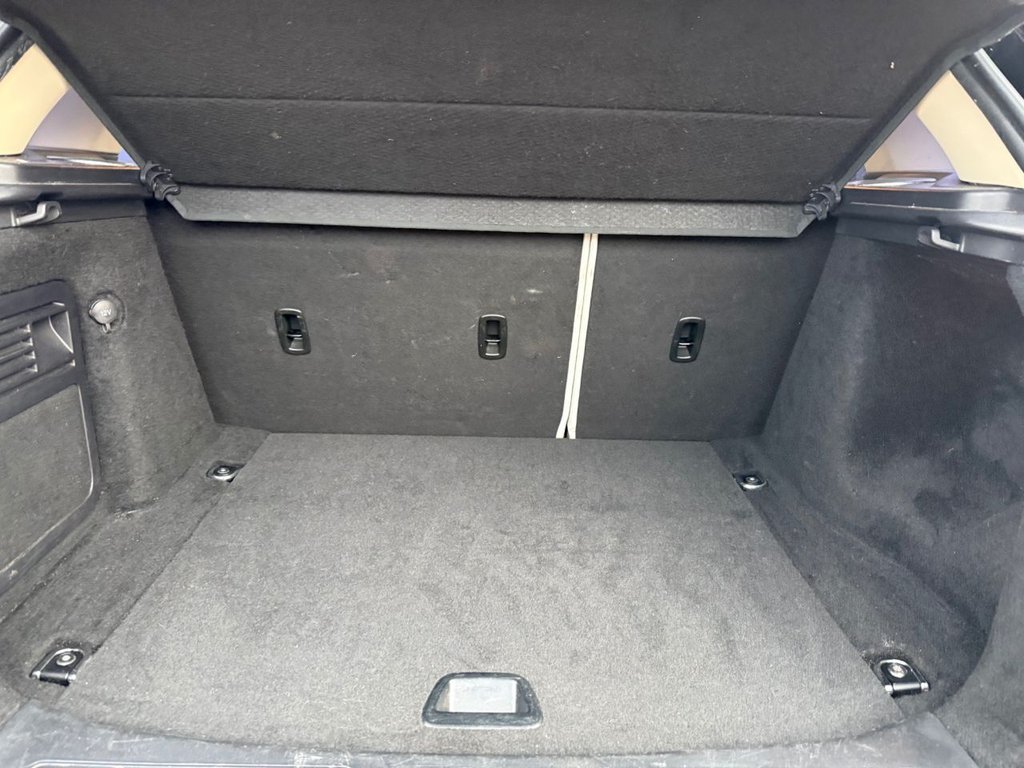 Used Land Rover Range Rover Evoque 2012 for sale - 77558138: Photo 16