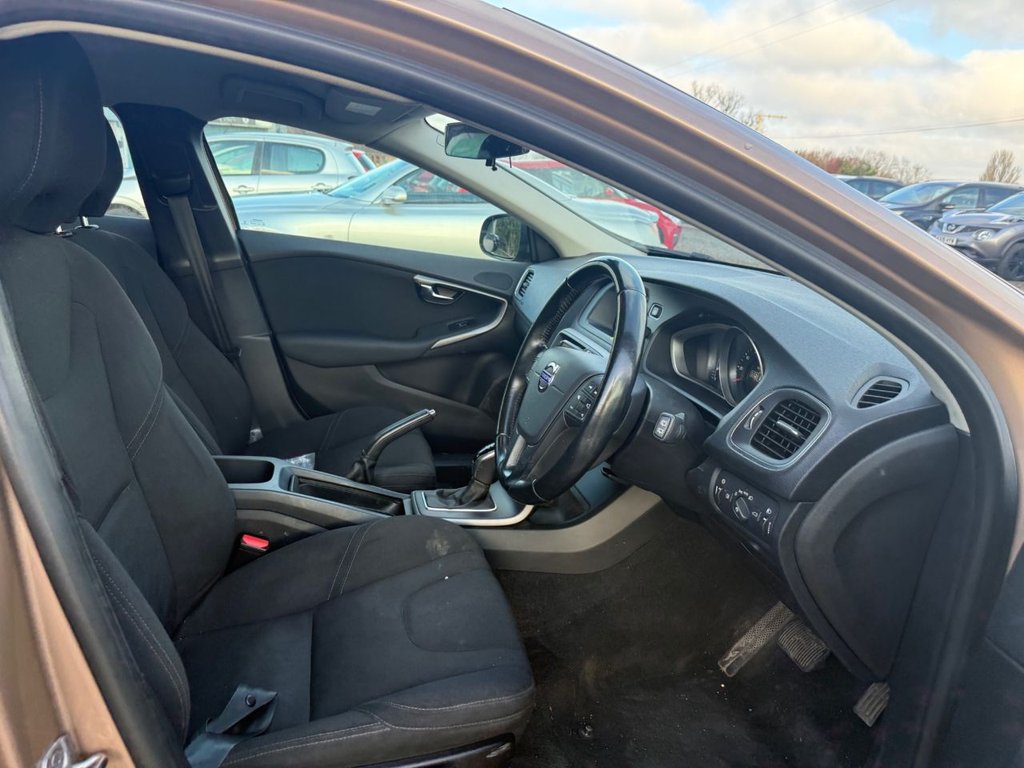 Used Volvo V40 2013 for sale - 77632014: Photo 10