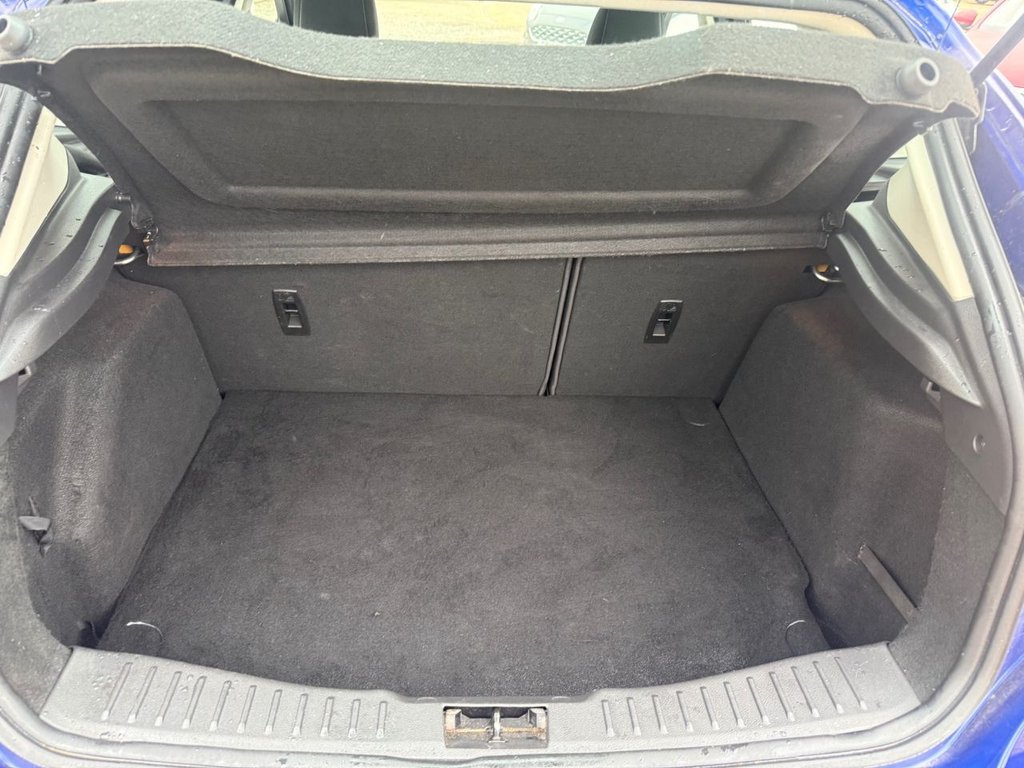 Used Ford Focus 2015 for sale - 76848360: Photo 15