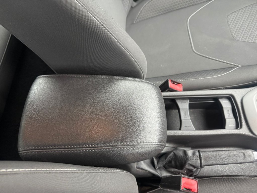 Used Ford Focus 2015 for sale - 76848360: Photo 16