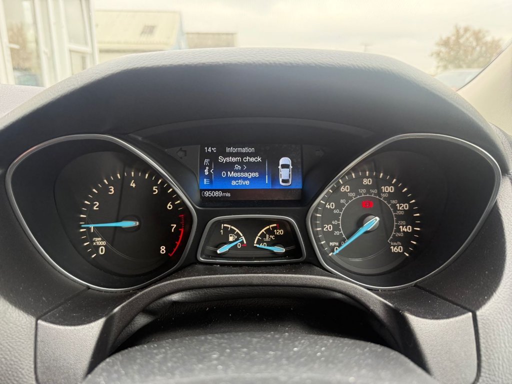 Used Ford Focus 2015 for sale - 76848360: Photo 18
