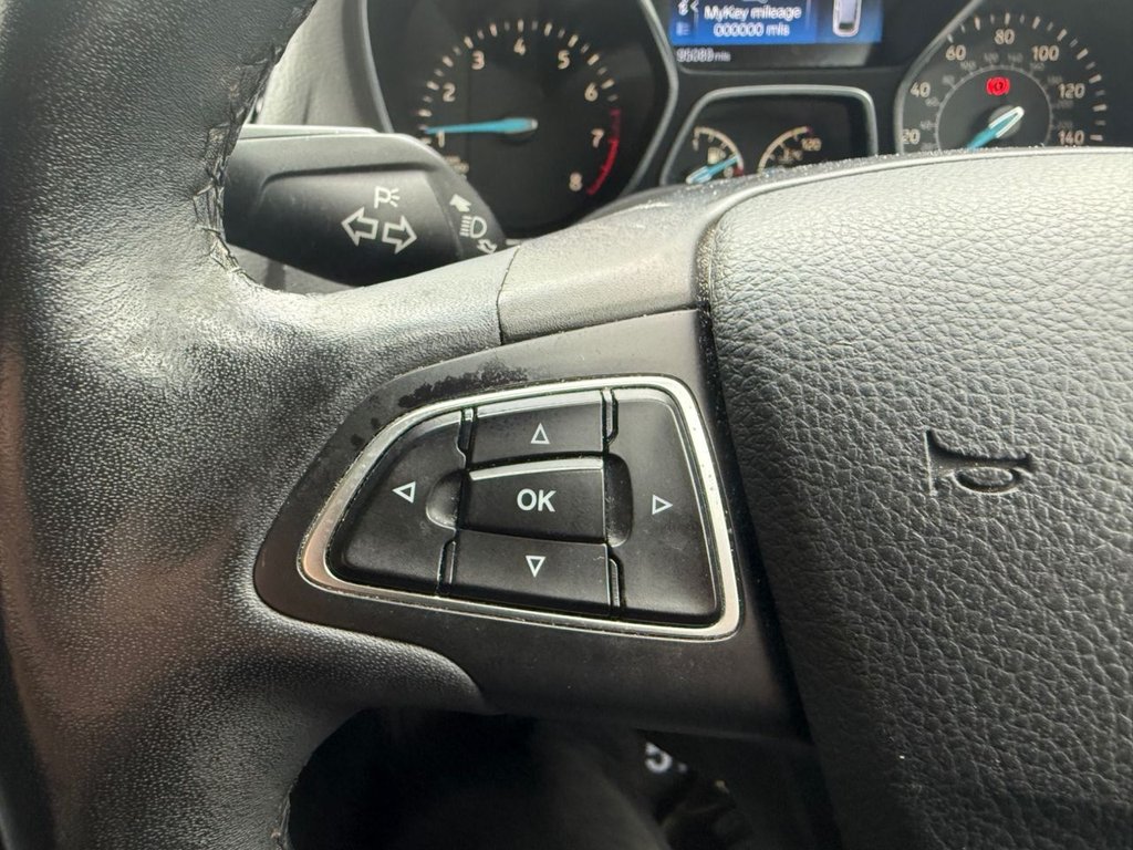 Used Ford Focus 2015 for sale - 76848360: Photo 23