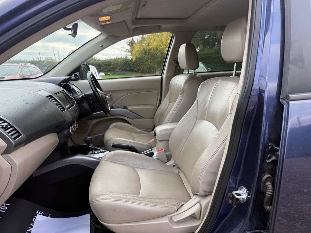 Used Mitsubishi Outlander 2009 for sale - 76470035: Photo 12