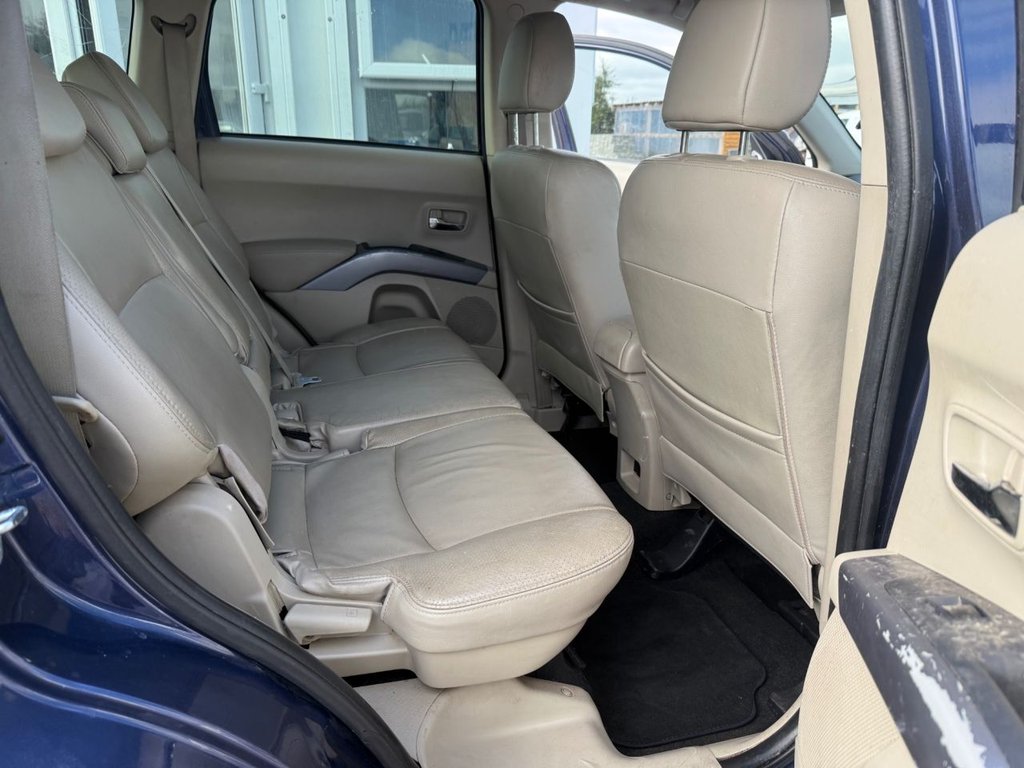Used Mitsubishi Outlander 2009 for sale - 76470035: Photo 17
