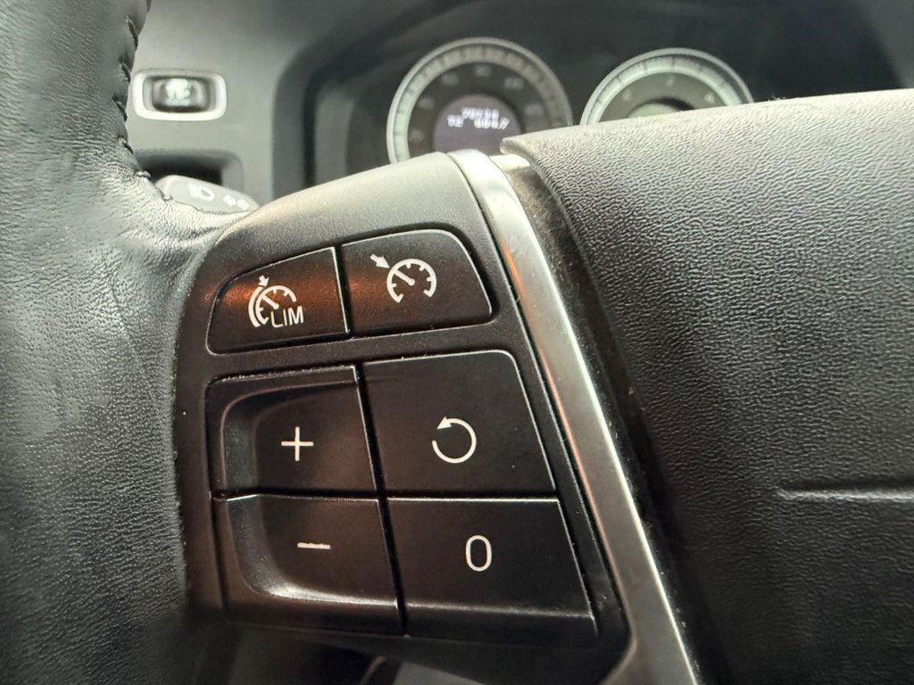 Used Volvo S60 2013 for sale - 76582759: Photo 27