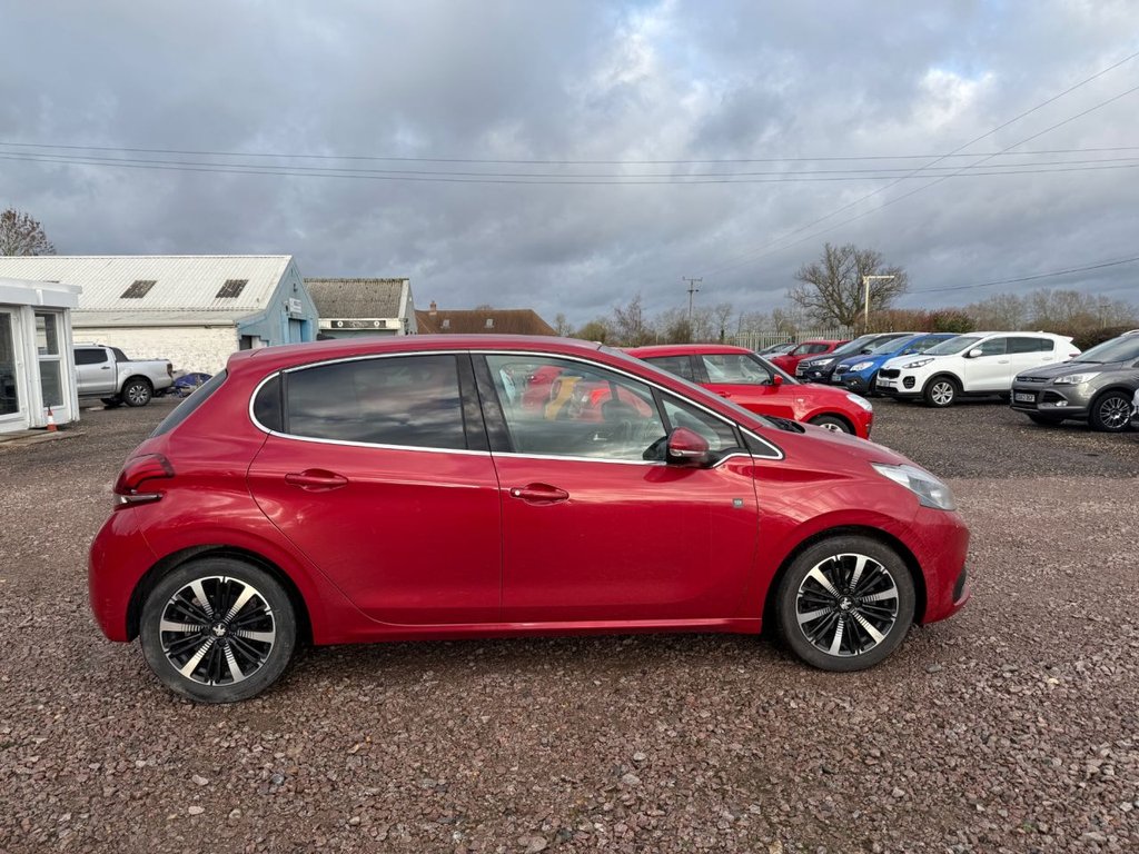 Used Peugeot 208 2019 for sale - 77133530: Photo 11
