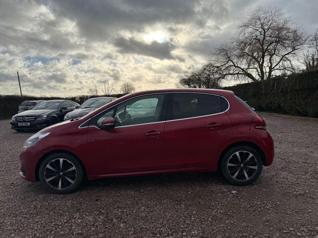 Used Peugeot 208 2019 for sale - 77133530: Photo 13