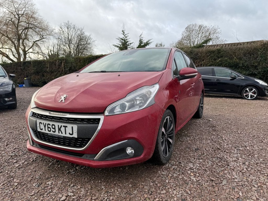 Used Peugeot 208 2019 for sale - 77133530: Photo 2