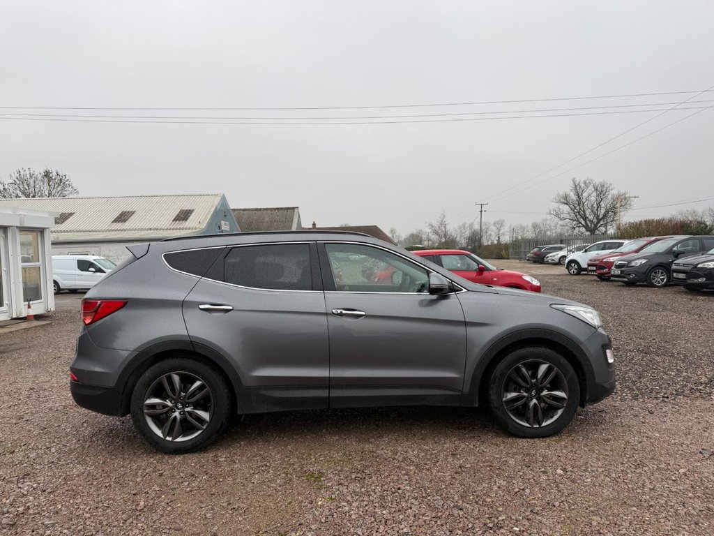 Used Hyundai Santa Fe 2015 for sale - 77507987: Photo 8