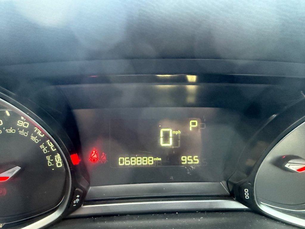 Used Peugeot 308 2018 for sale - 76841289: Photo 17