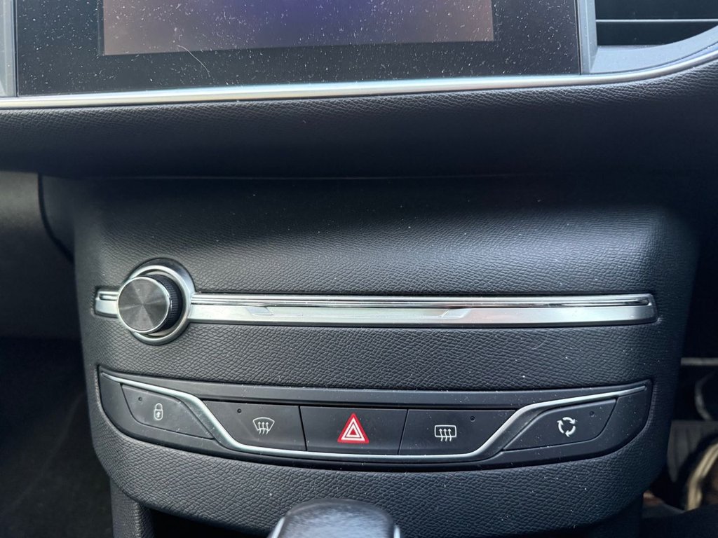 Used Peugeot 308 2018 for sale - 76841289: Photo 20