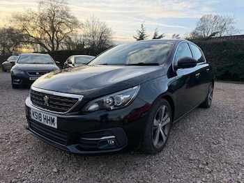 Used Peugeot 308 2018 for sale - 76841289: Photo