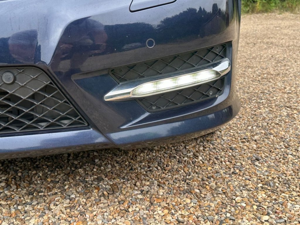 Used Renault Megane 2011 for sale - 78056198: Photo 10