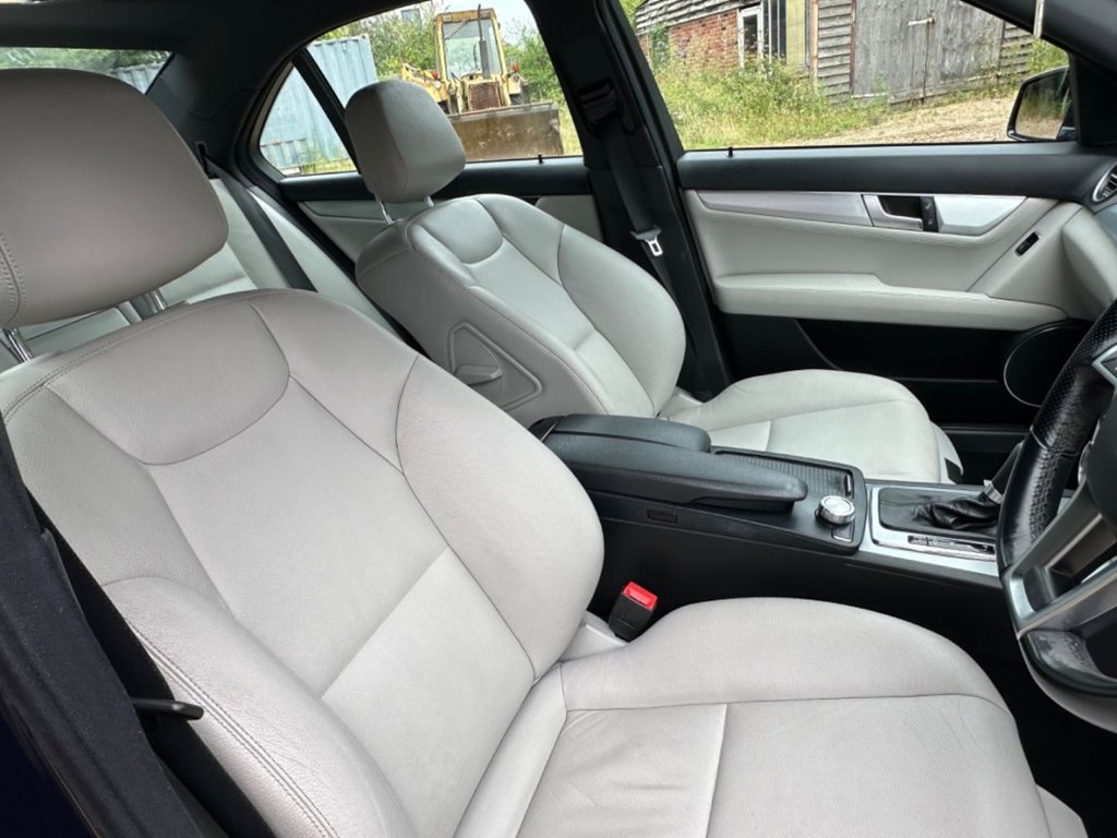 Used Renault Megane 2011 for sale - 78056198: Photo 23