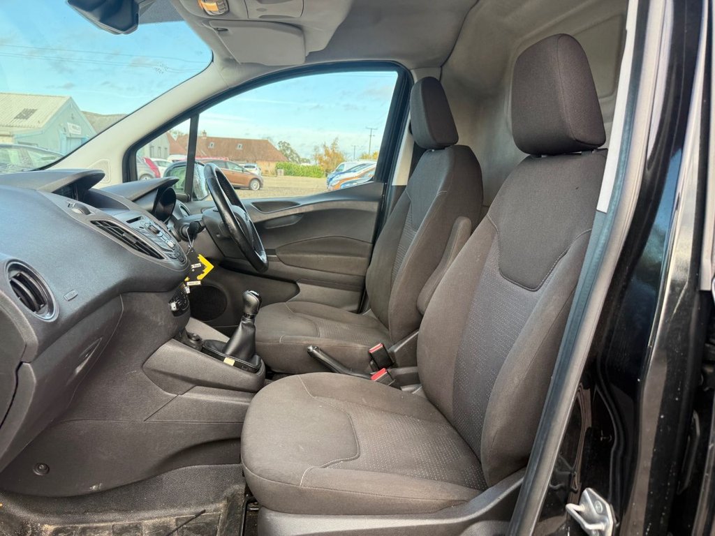 Used Ford Transit Courier 2017 for sale - 76470508: Photo 14